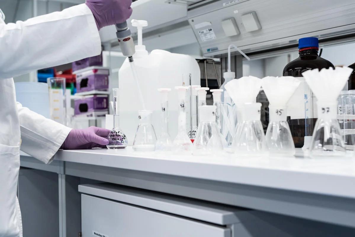 Laboratory equipment and research